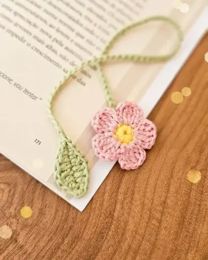 Petal Page Keeper🌸